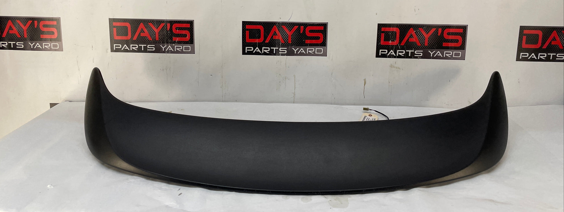 2004 Pontiac GTO Trunk Deck Lid Spoiler Wing OEM - Day's Parts Yard