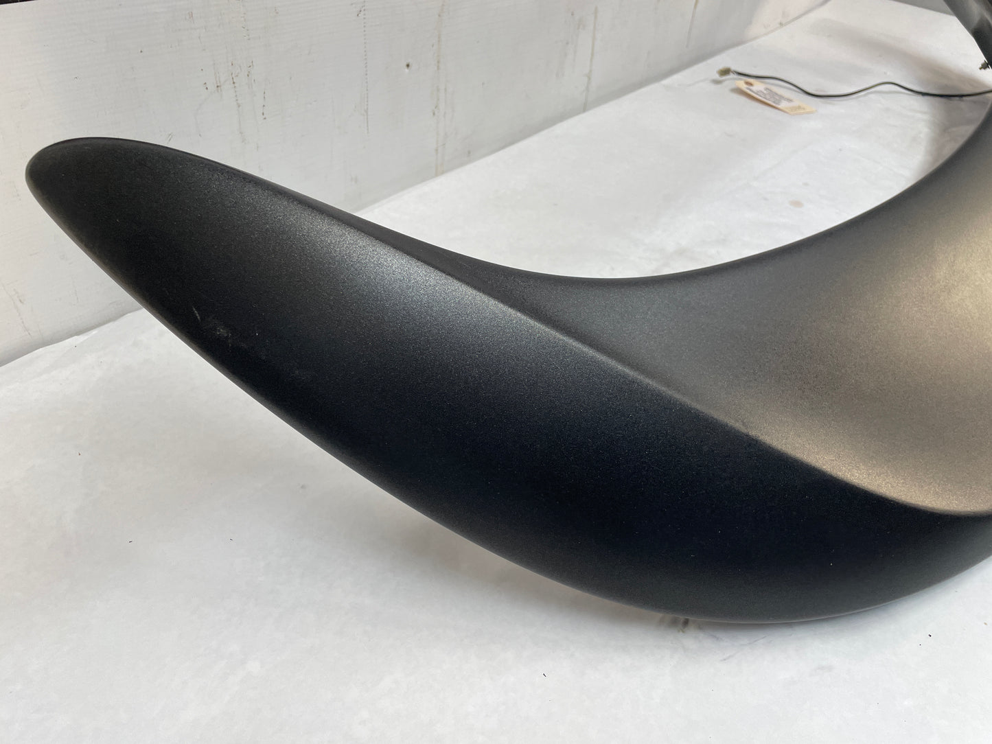 2004 Pontiac GTO Trunk Deck Lid Spoiler Wing OEM - Day's Parts Yard