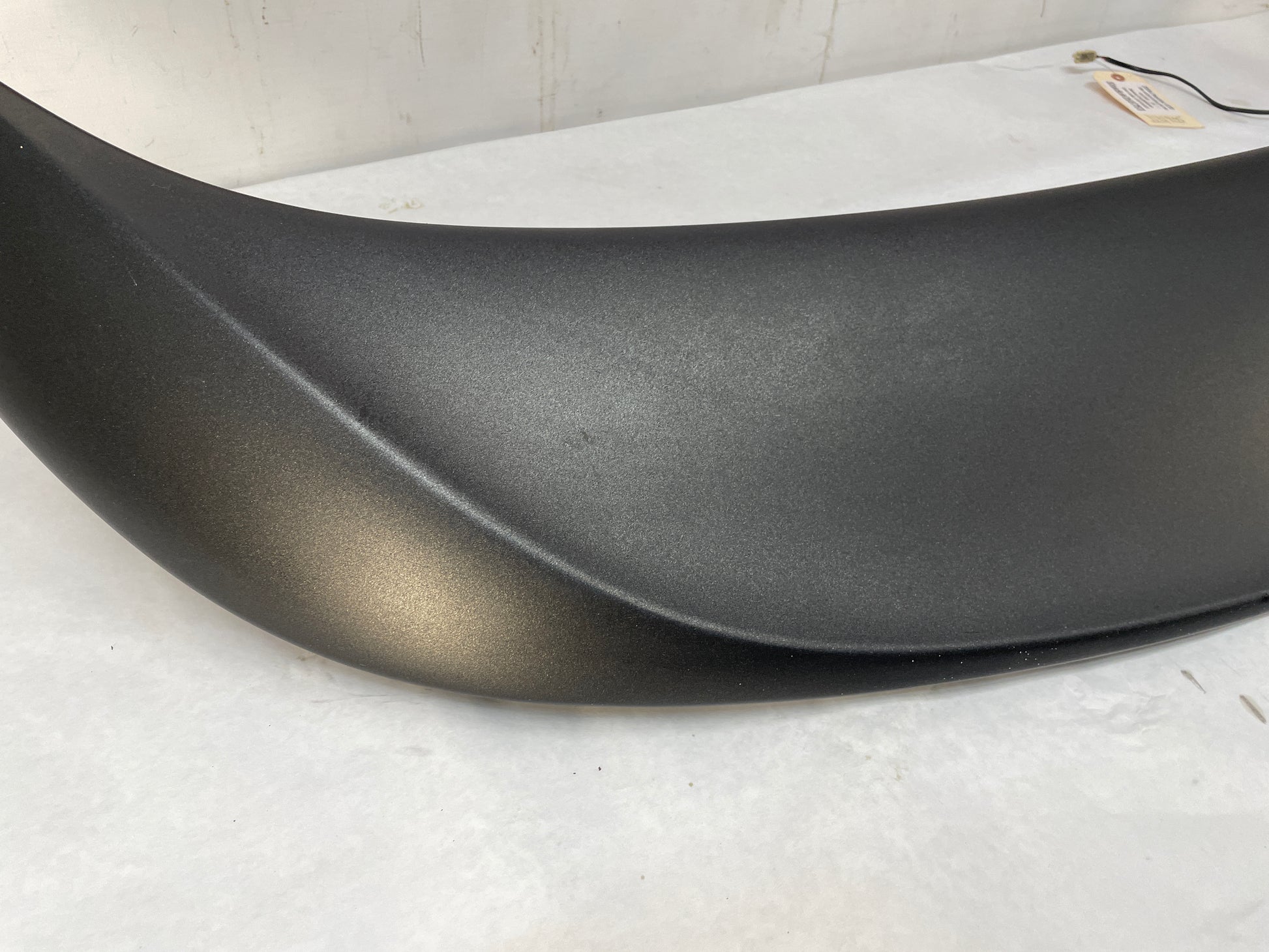2004 Pontiac GTO Trunk Deck Lid Spoiler Wing OEM - Day's Parts Yard