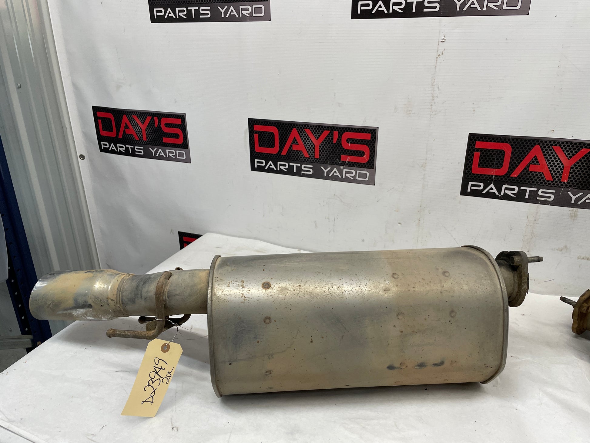 2006 Pontiac GTO RH & LH Axle Back Exhaust Mufflers Factory OEM - Day's Parts Yard