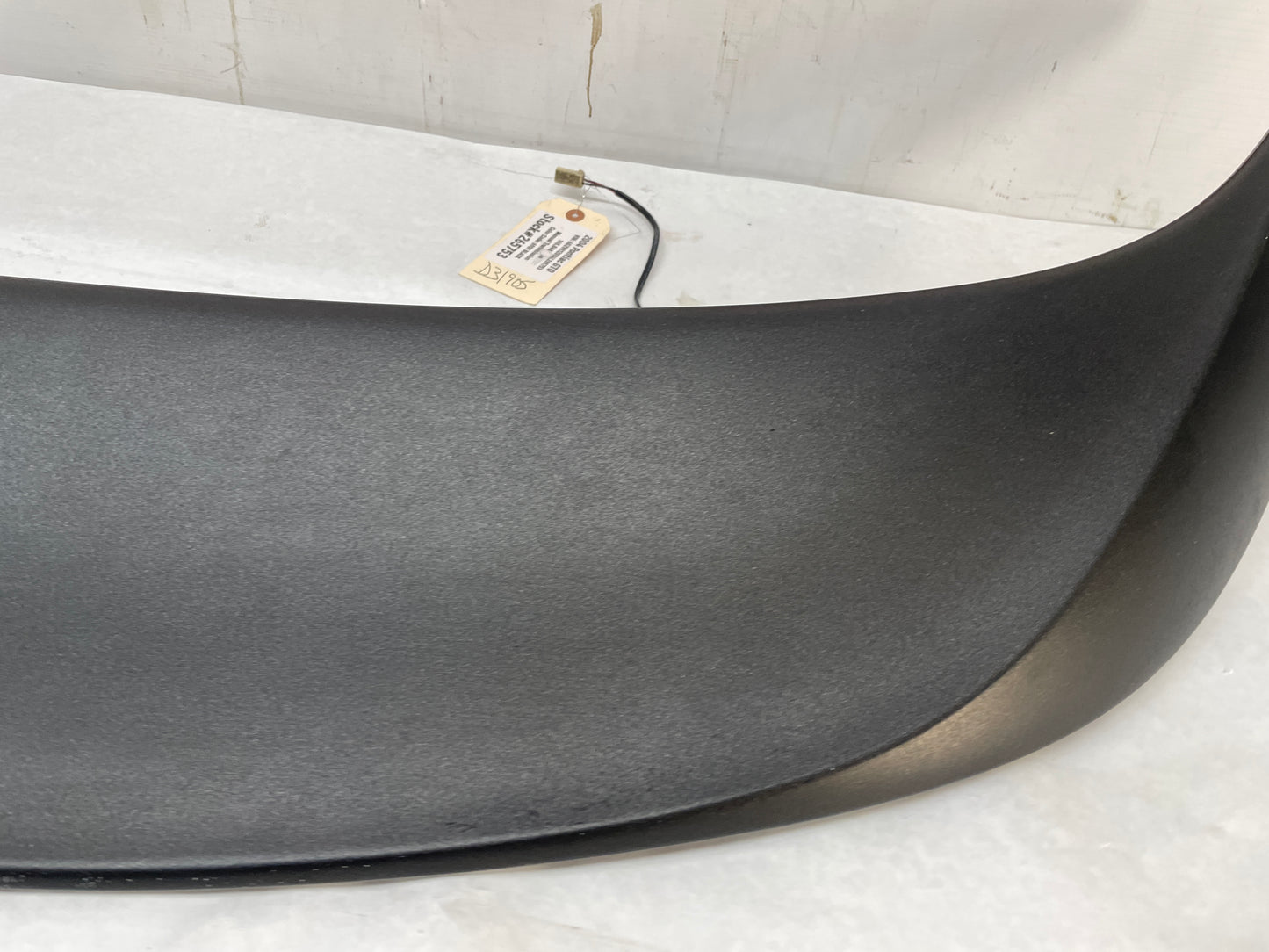 2004 Pontiac GTO Trunk Deck Lid Spoiler Wing OEM - Day's Parts Yard