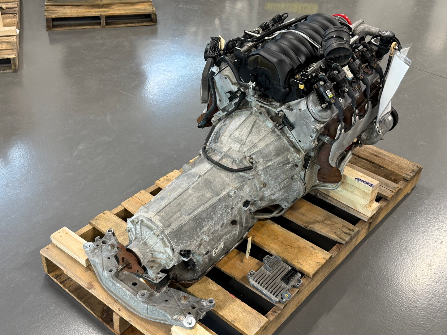 L77 L76 6.0 6L80 Engine Motor 6L80 Automatic Transmission Drivetrain Pullout LS2