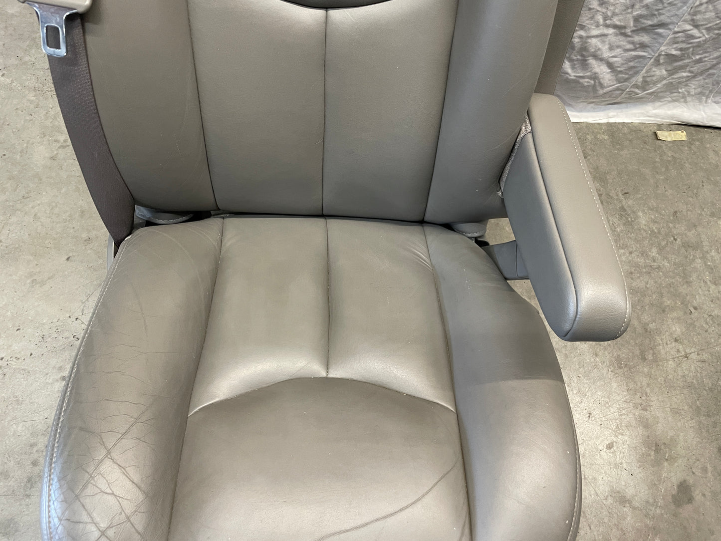 2005 Chevy Avalanche Seats Front and Rear Gray Grey Leather OEM - Day's Parts Yard