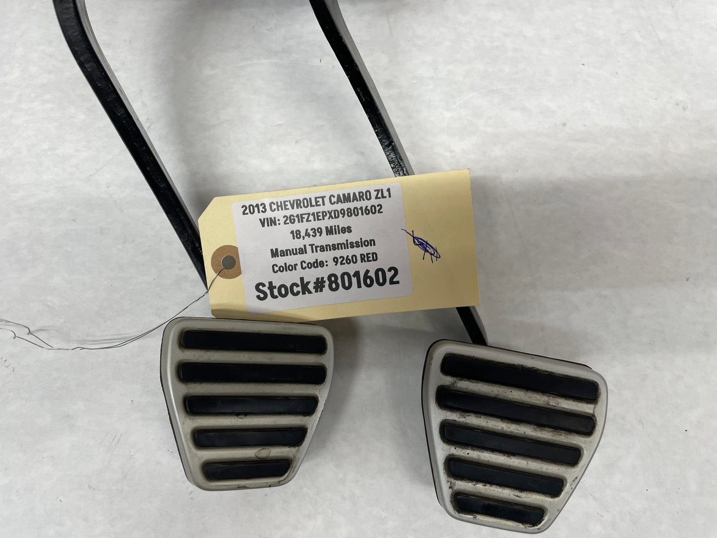 2013 Chevy Camaro ZL1 Manual Transmission Pedal Set Brake & Clutch Assembly OEM - Day's Parts Yard