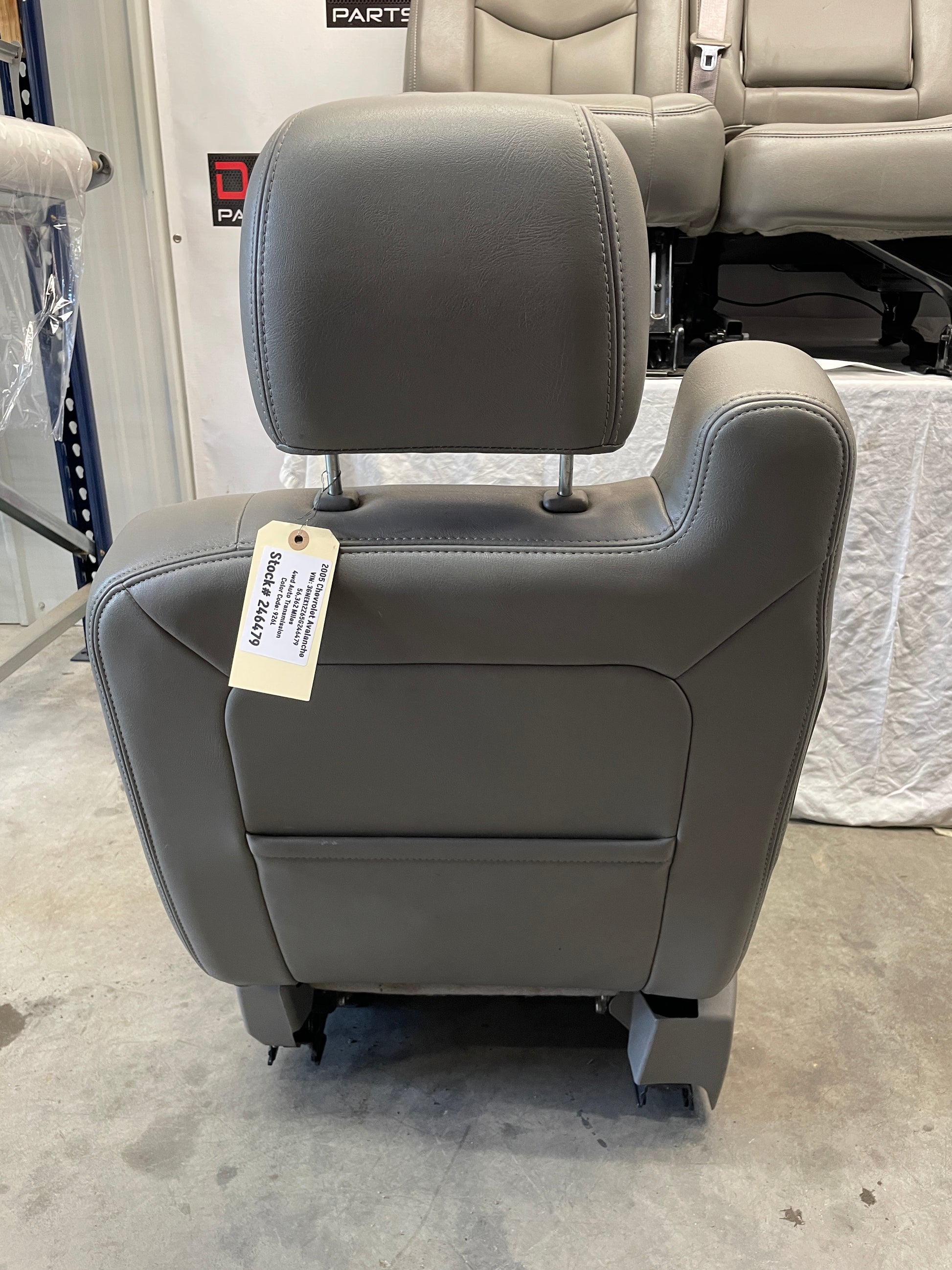 2005 Chevy Avalanche Seats Front and Rear Gray Grey Leather OEM - Day's Parts Yard