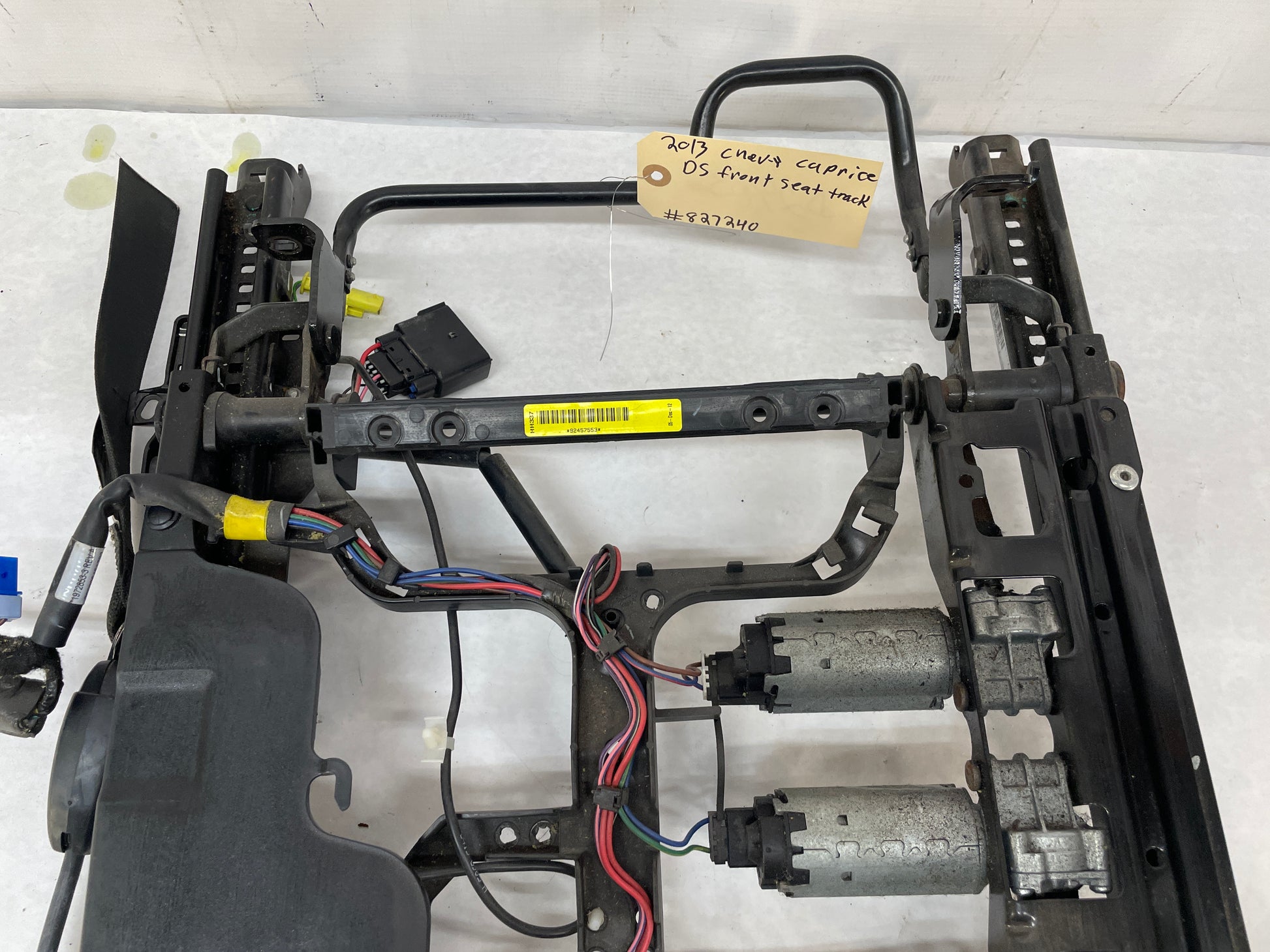 2013 Chevy Caprice PPV LH Driver Front Seat Track Electric Frame Adjuster Motor Assembly OEM - Day's Parts Yard