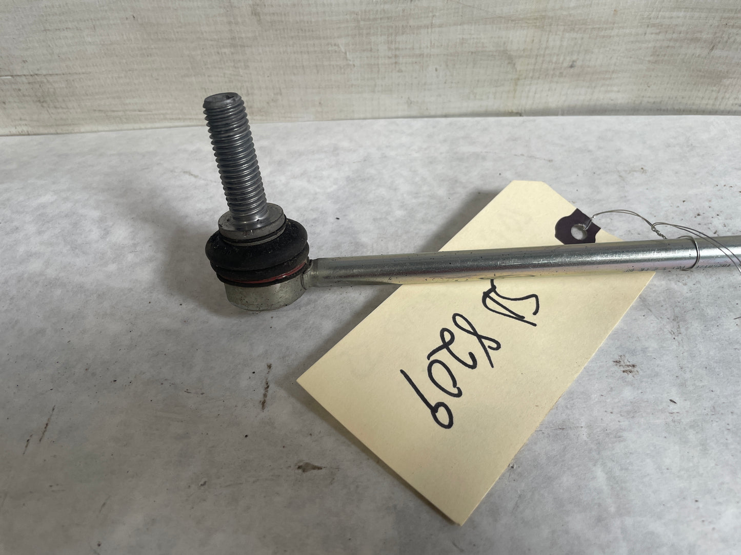 2018 Chevrolet Camaro SS Front Sway Bar Link End OEM - Day's Parts Yard