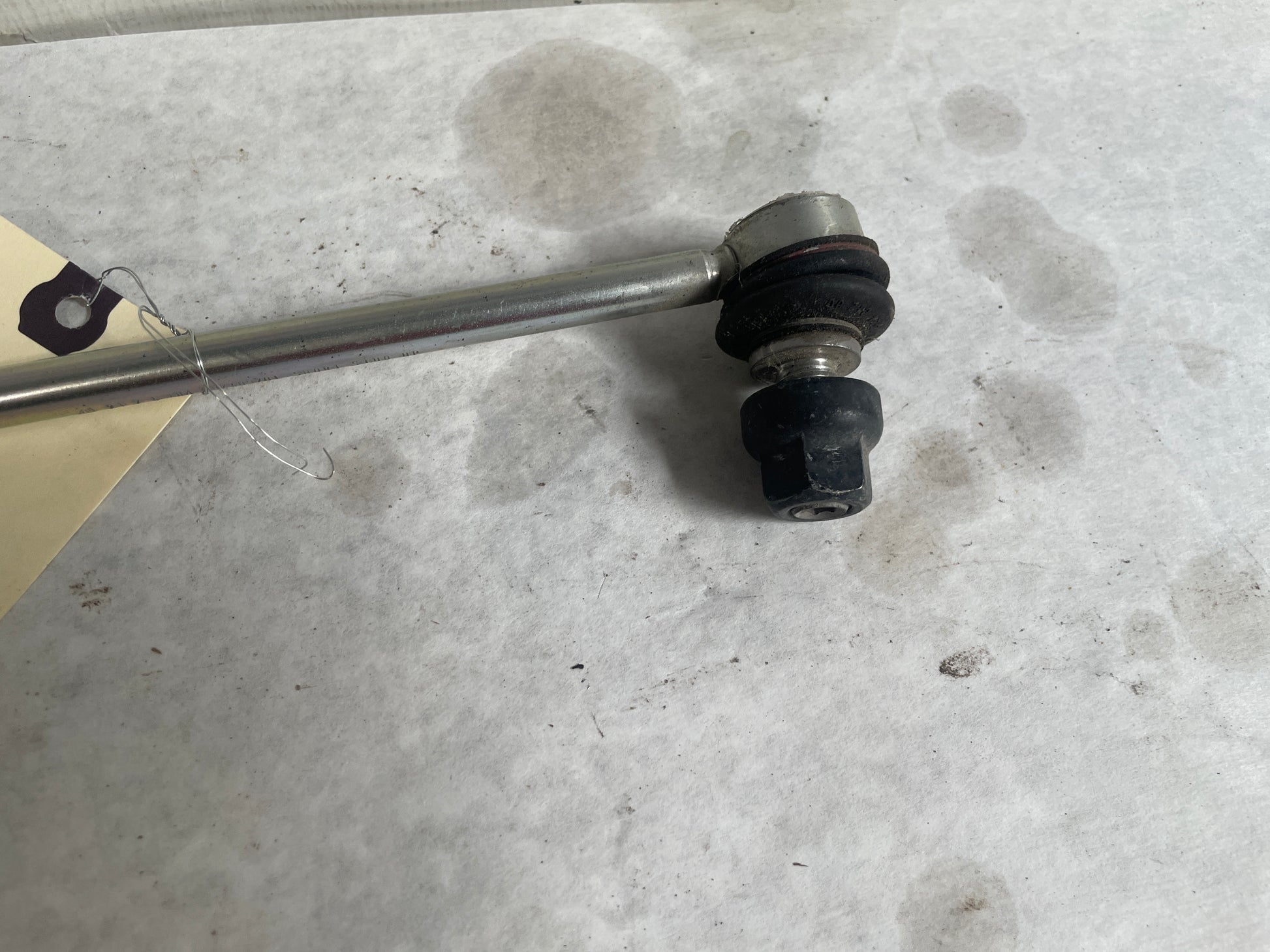 2018 Chevrolet Camaro SS Front Sway Bar Link End OEM - Day's Parts Yard