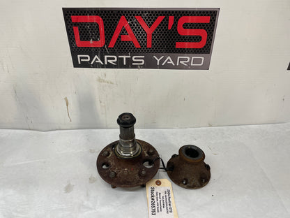 2004 Pontiac GTO LH Driver Rear Wheel Axle Flange Hub OEM - Day's Parts Yard