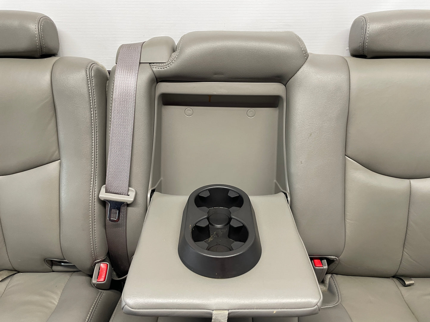 2005 Chevy Avalanche Seats Front and Rear Gray Grey Leather OEM - Day's Parts Yard