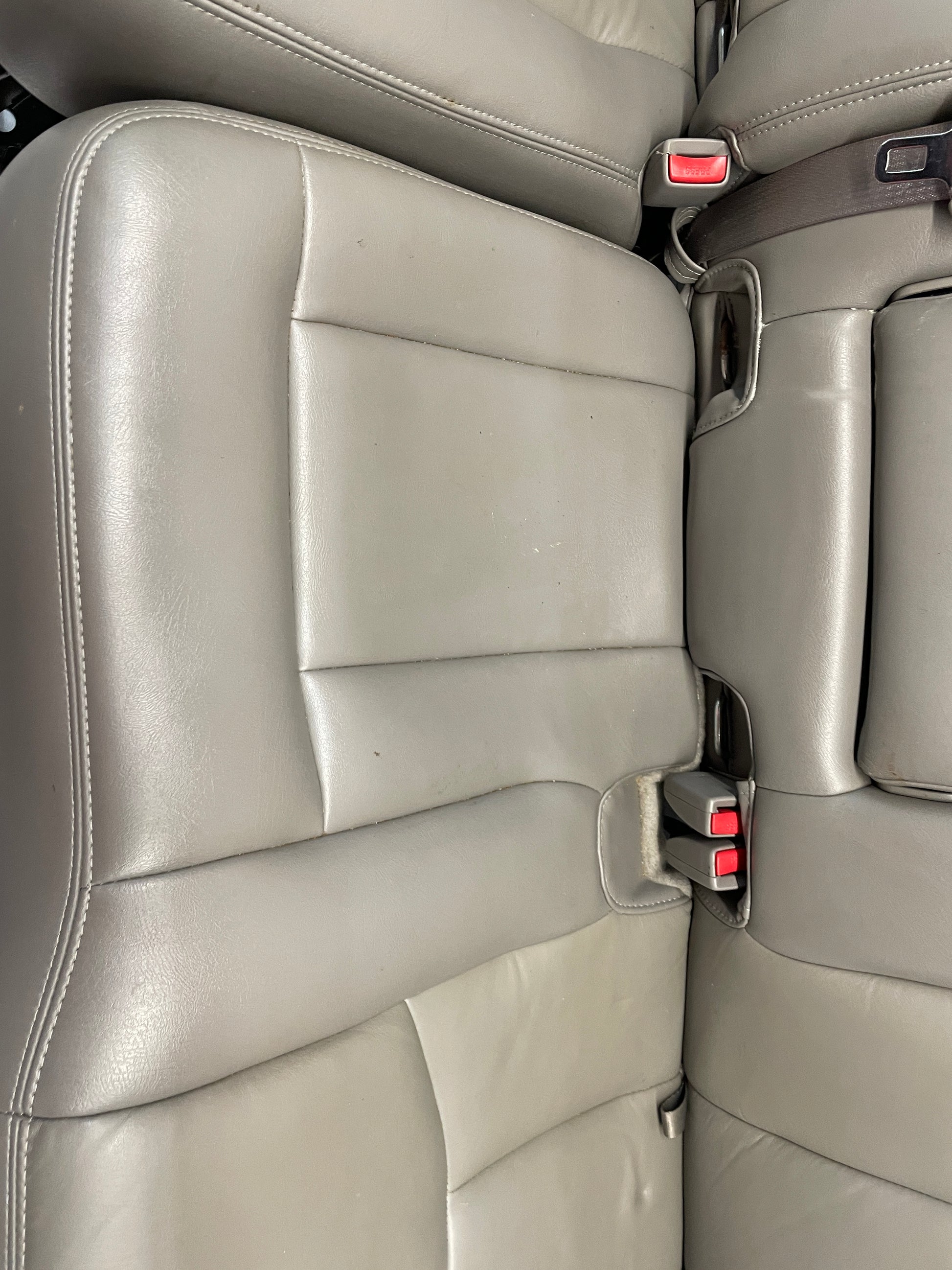 2005 Chevy Avalanche Seats Front and Rear Gray Grey Leather OEM - Day's Parts Yard