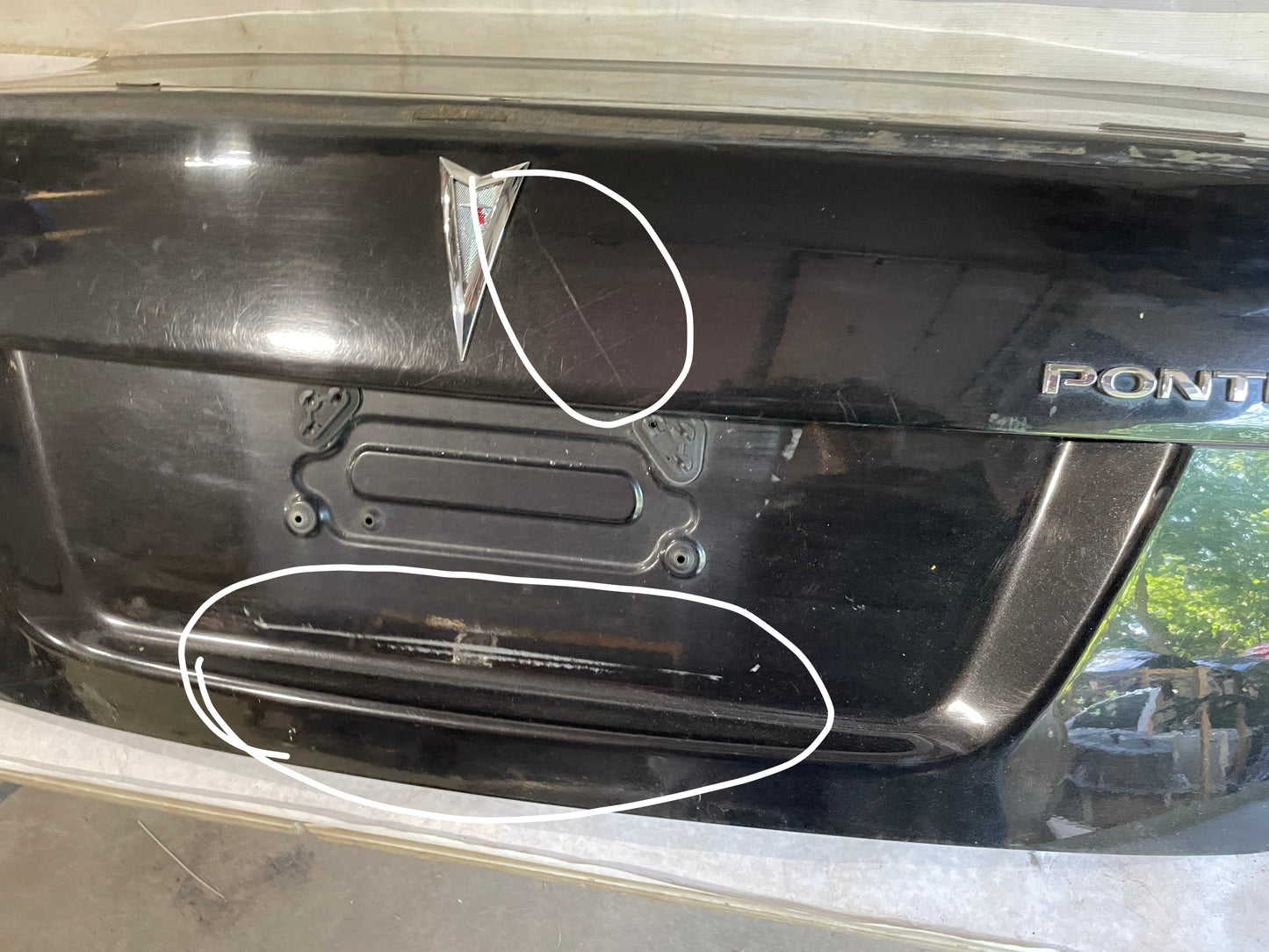 2009 Pontiac G8 Base Trunk Deck Lid OEM