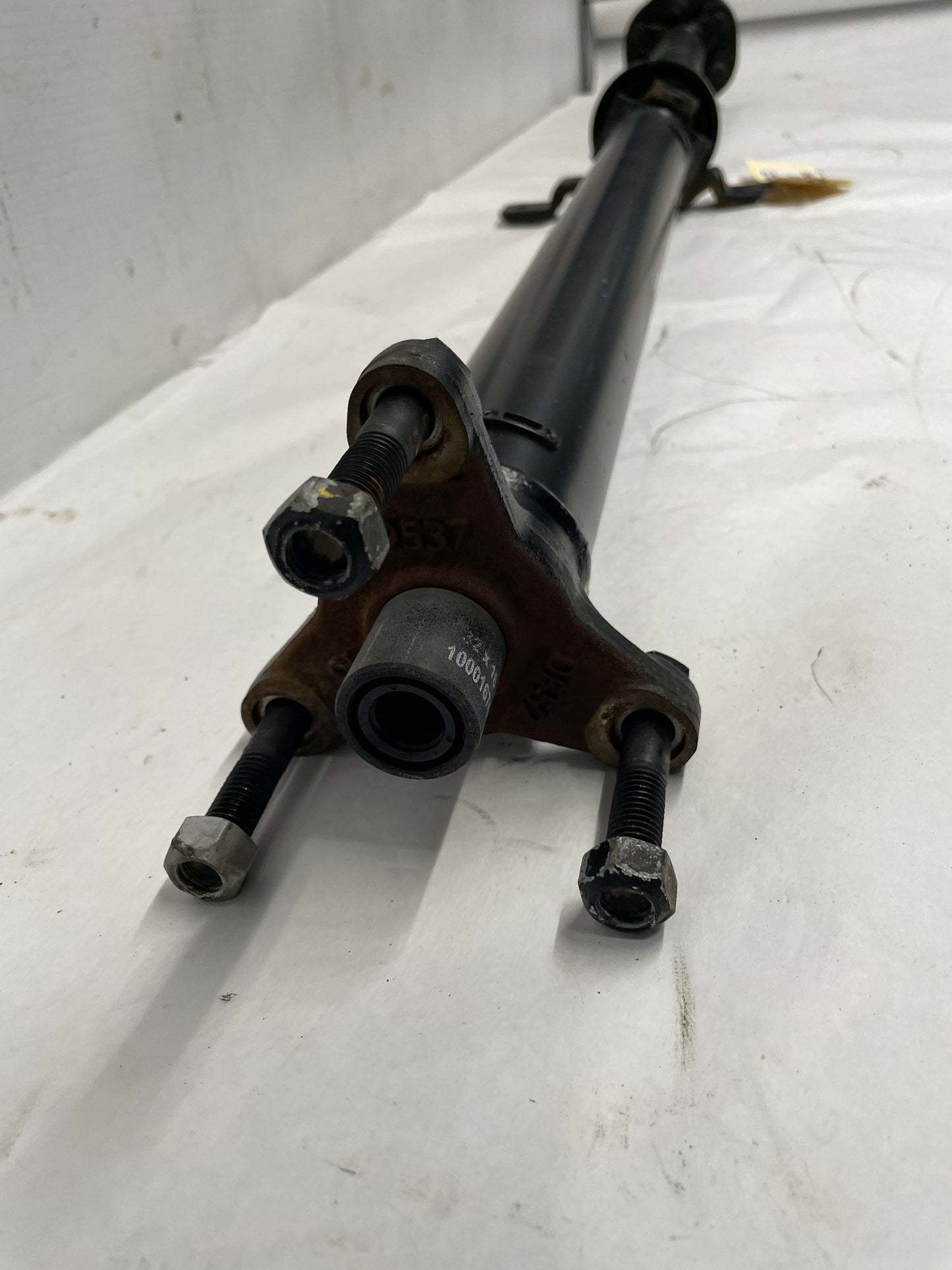 2006 Pontiac GTO Drive Shaft Driveshaft OEM - Day's Parts Yard