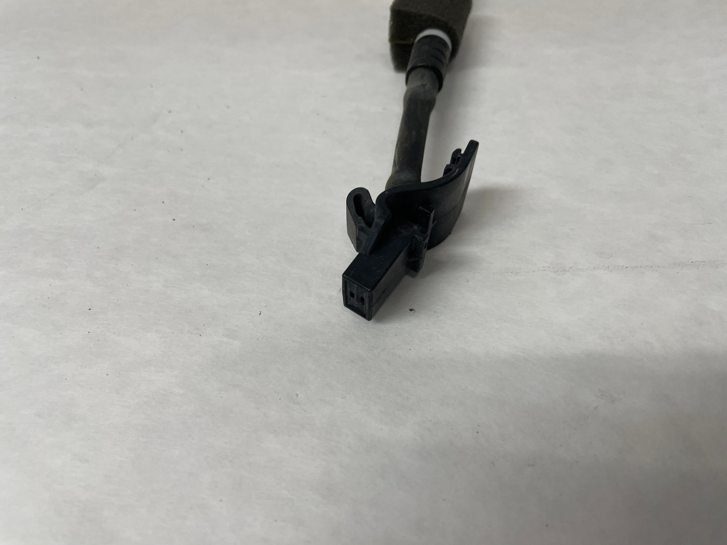 2015 Chevy SS Sedan Windshield Washer Nozzle Sprayer OEM - Day's Parts Yard