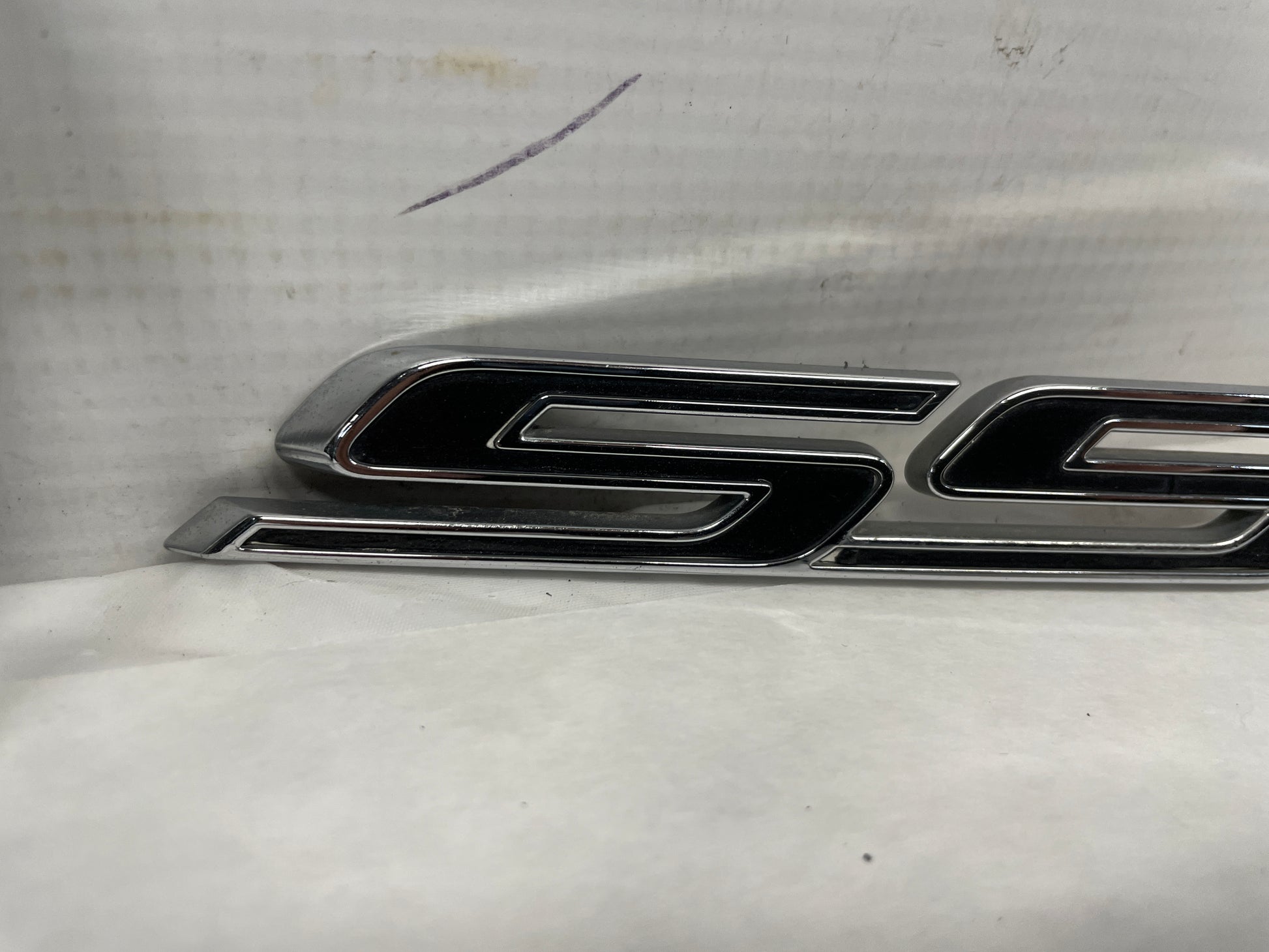 2015 Chevy SS Sedan Holden Trunk Emblems OEM - Day's Parts Yard