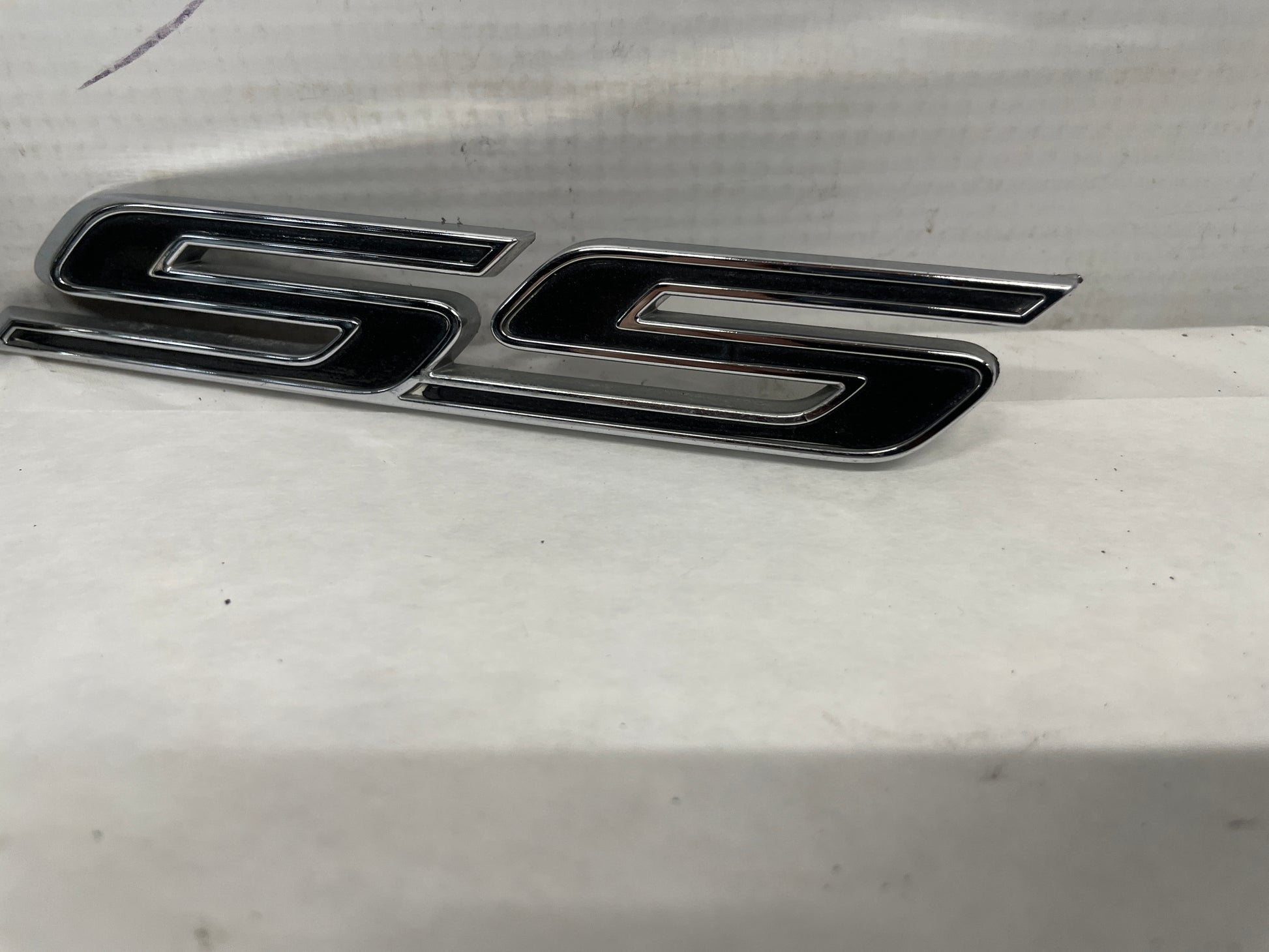 2015 Chevy SS Sedan Holden Trunk Emblems OEM - Day's Parts Yard