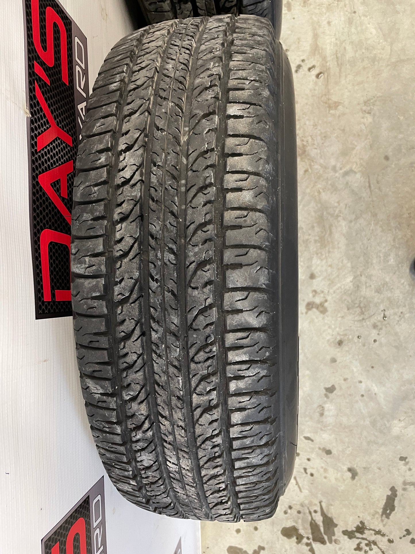 2003 Chevy Suburban Wheels & Tires 16X7 Factory OEM