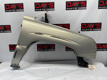 2005 Chevy Avalanche RH Passenger Fender OEM - Day's Parts Yard