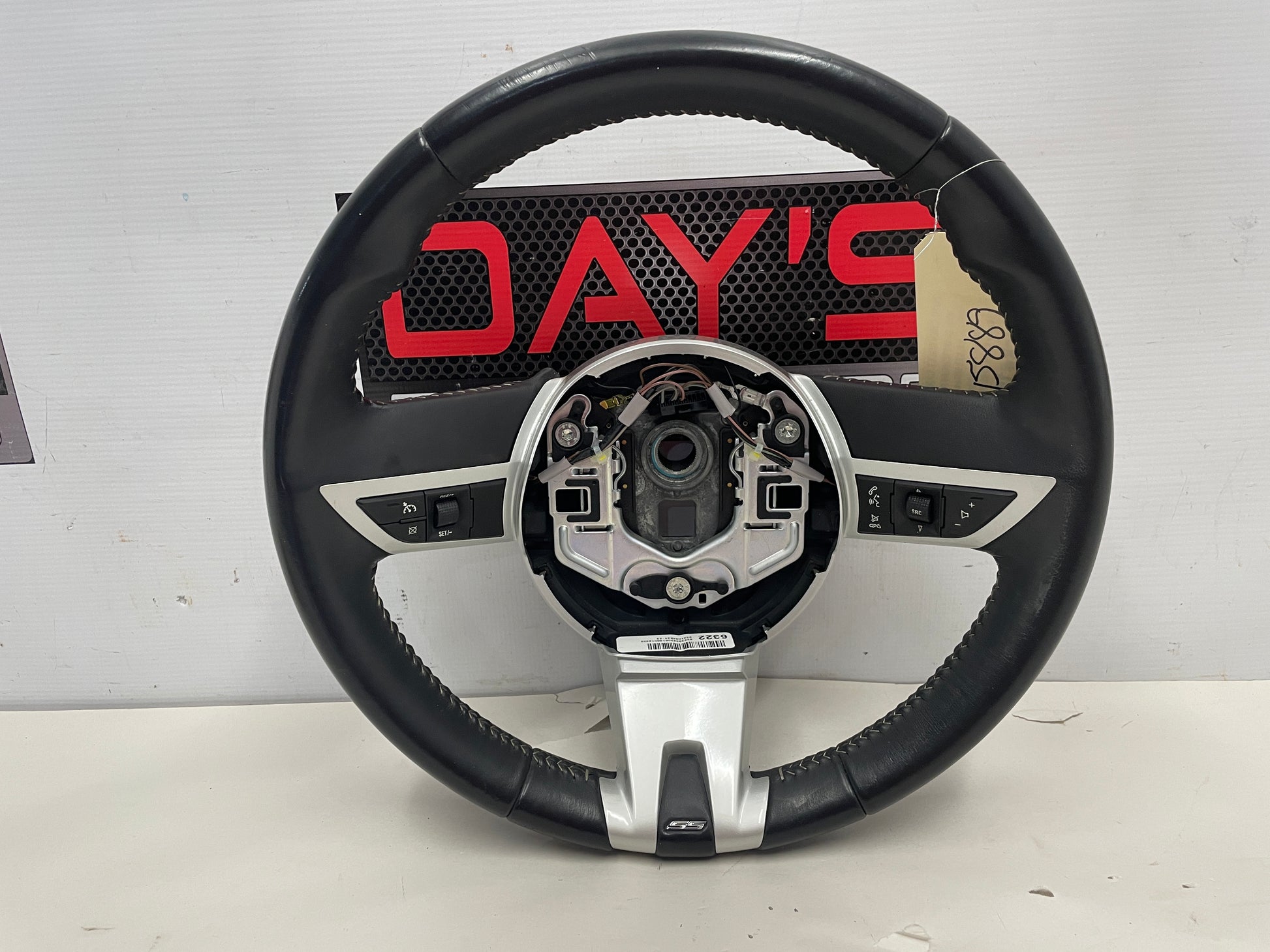 2010 Chevy Camaro SS Steering Wheel OEM - Day's Parts Yard