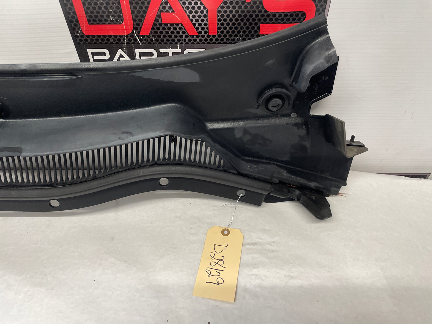 2015 Chevy SS Sedan Windshield Wiper Cowl Grille Panel OEM - Day's Parts Yard