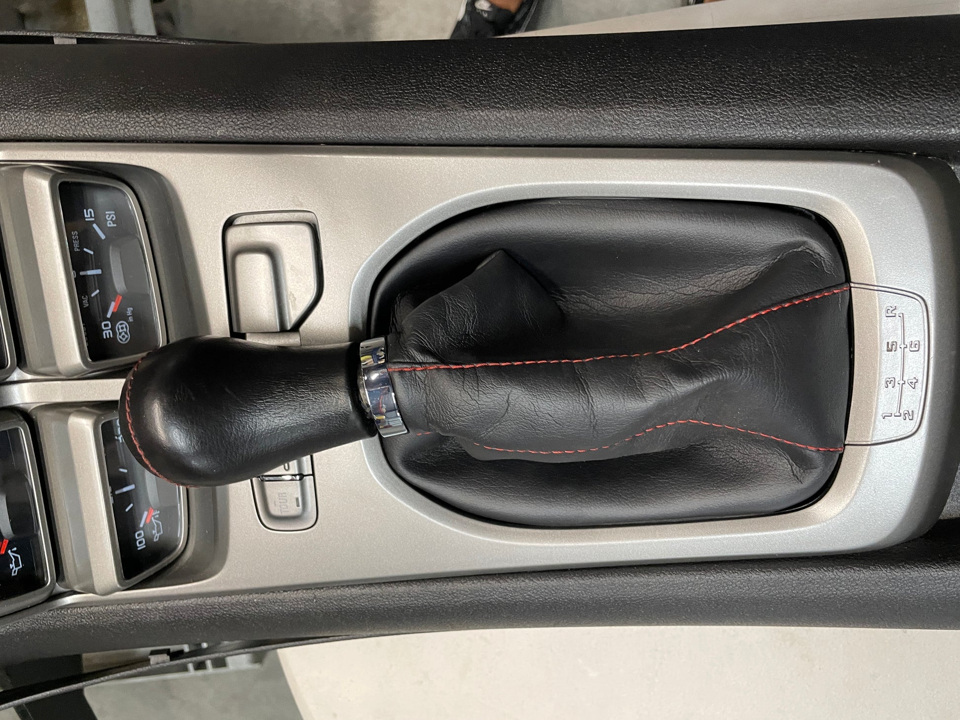 2013 Chevy Camaro ZL1 Dash w/ Center Console OEM - Day's Parts Yard