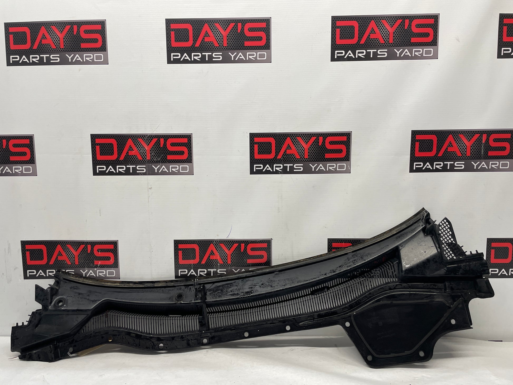 2015 Chevy SS Sedan Windshield Wiper Cowl Grille Panel OEM - Day's Parts Yard