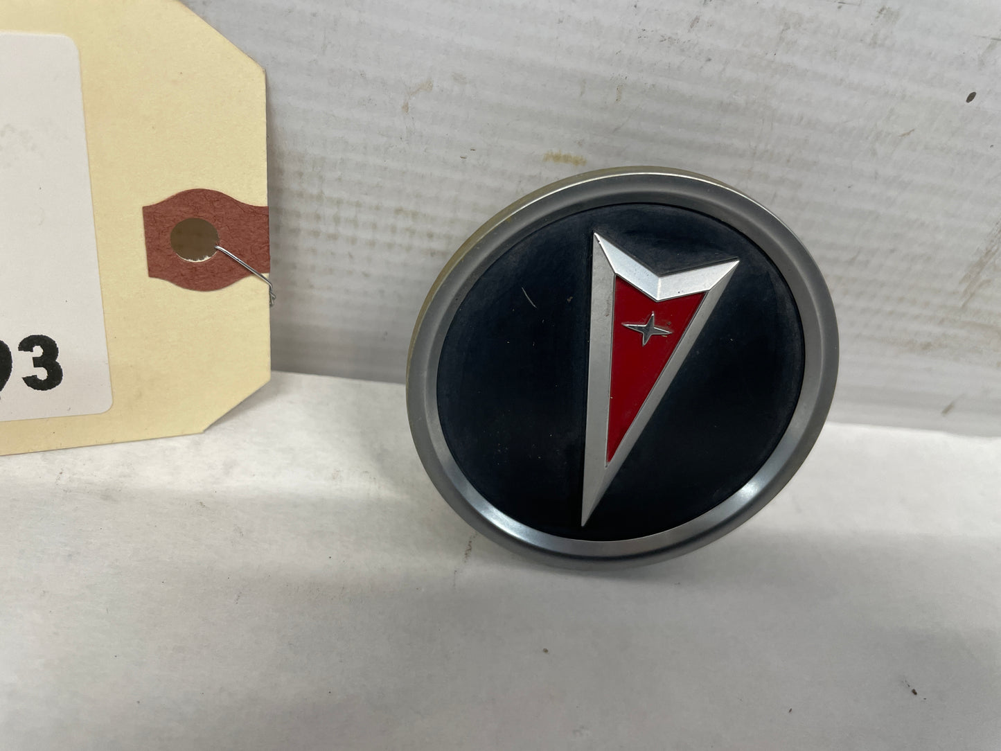 2005 Pontiac GTO Wheel Center Cap OEM