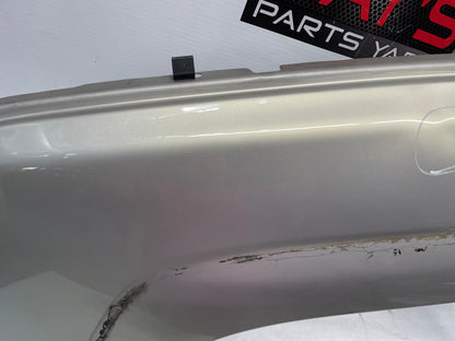 2005 Chevy Avalanche LH Driver Fender OEM - Day's Parts Yard