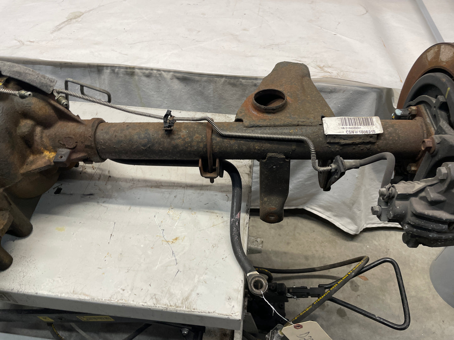 2002 Chevy Camaro SS Rear End Rearend Axle Carrier Differential 3.42 LSD OEM