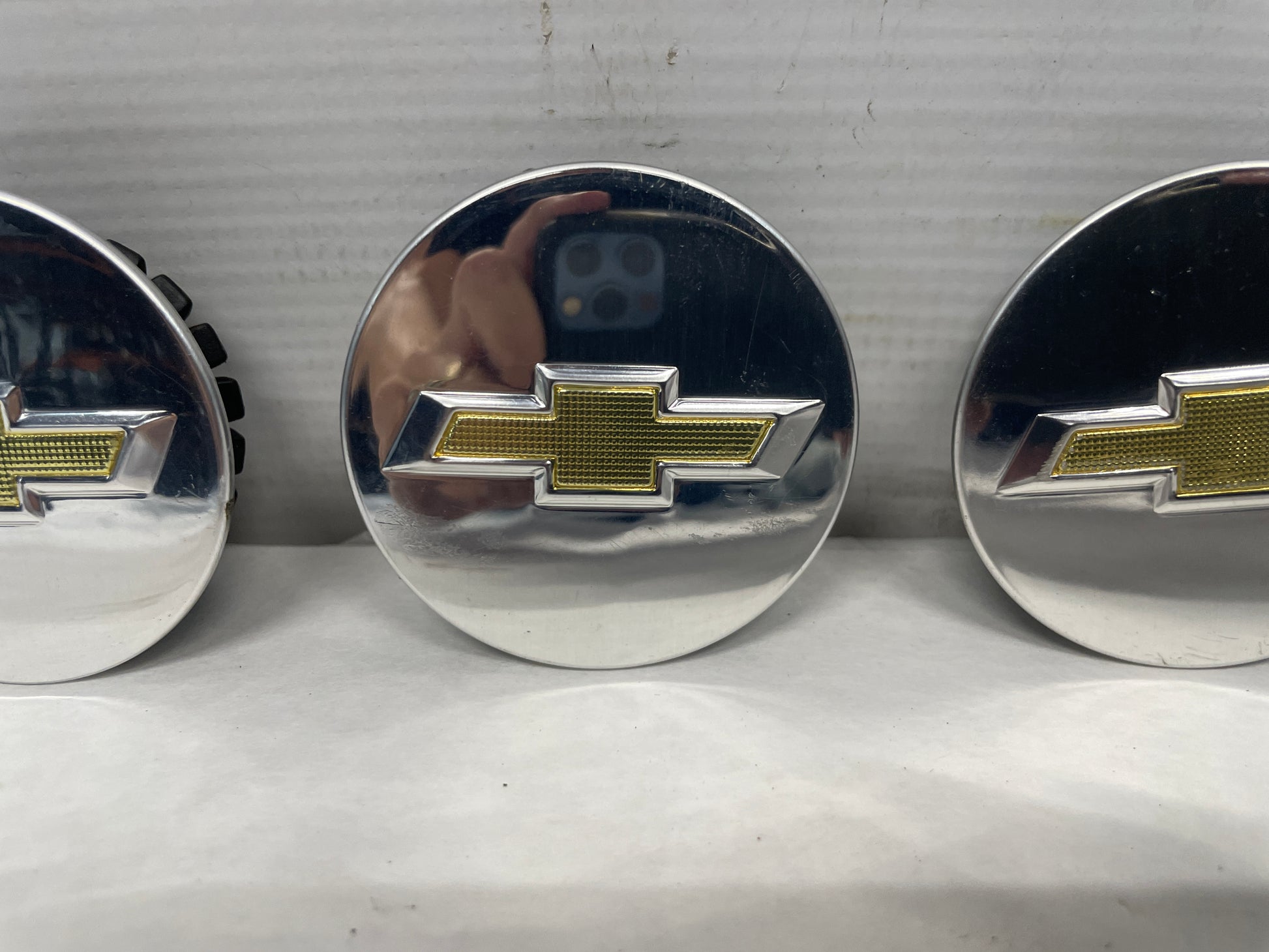 2015 Chevy SS Sedan Wheel Center Cap Set OEM - Day's Parts Yard