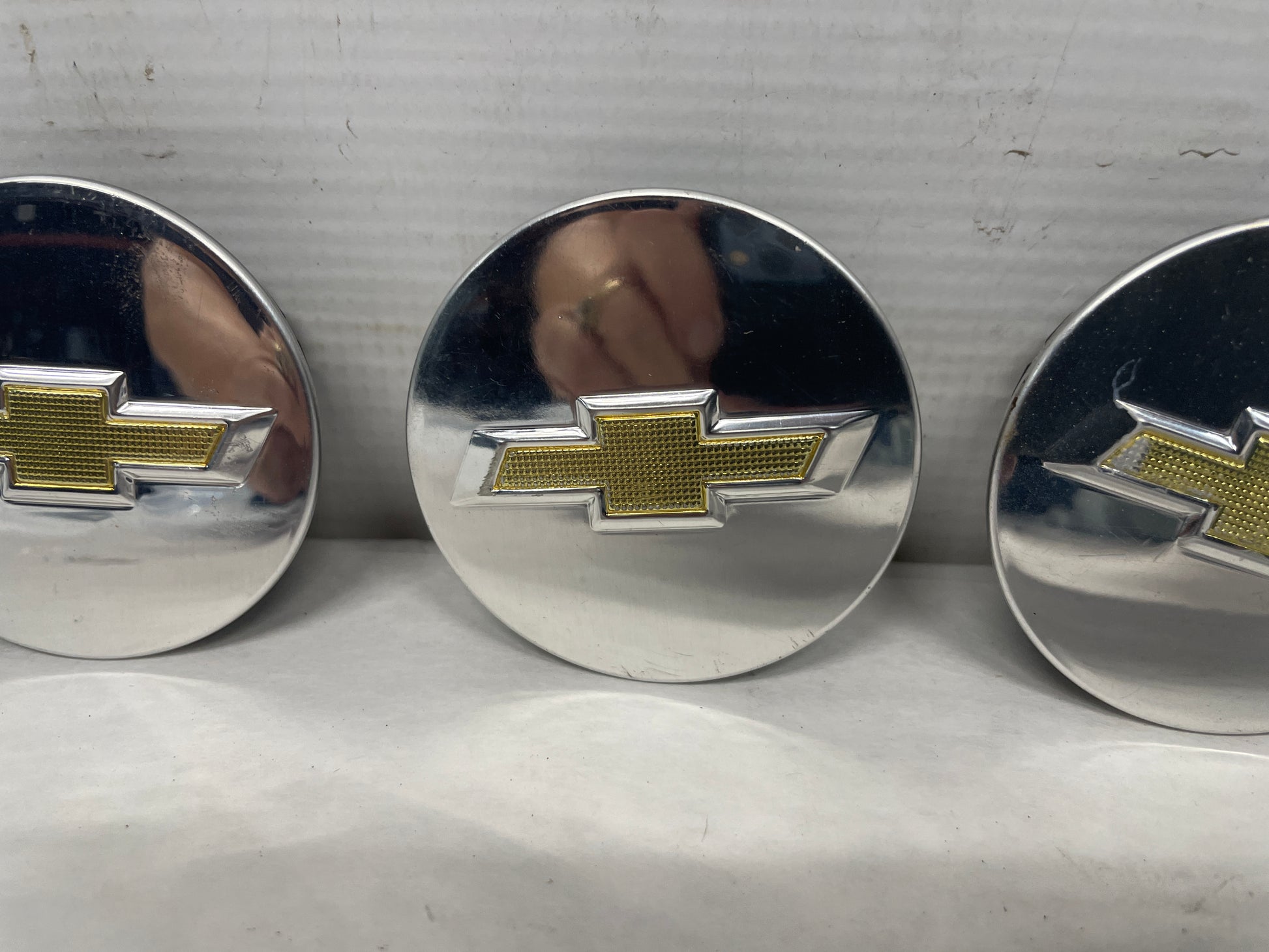 2015 Chevy SS Sedan Wheel Center Cap Set OEM - Day's Parts Yard