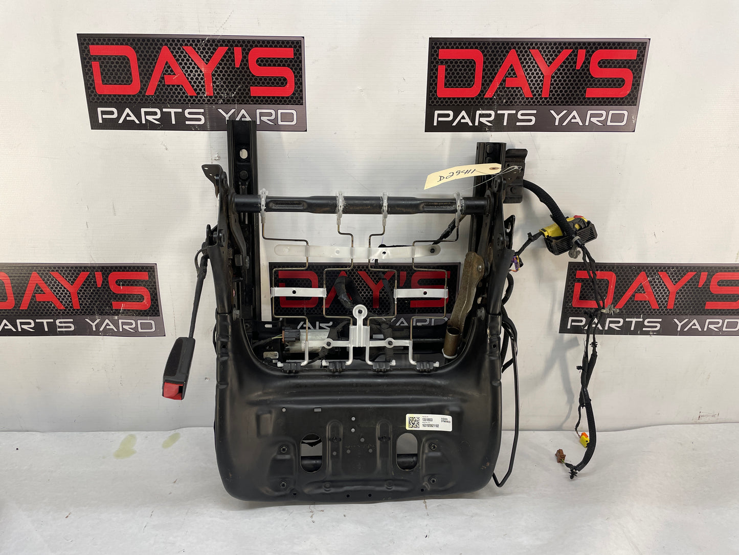 2020 Chevy Camaro SS LZ LH Driver Front Seat Lower Cushion Frame Assembly OEM - Day's Parts Yard