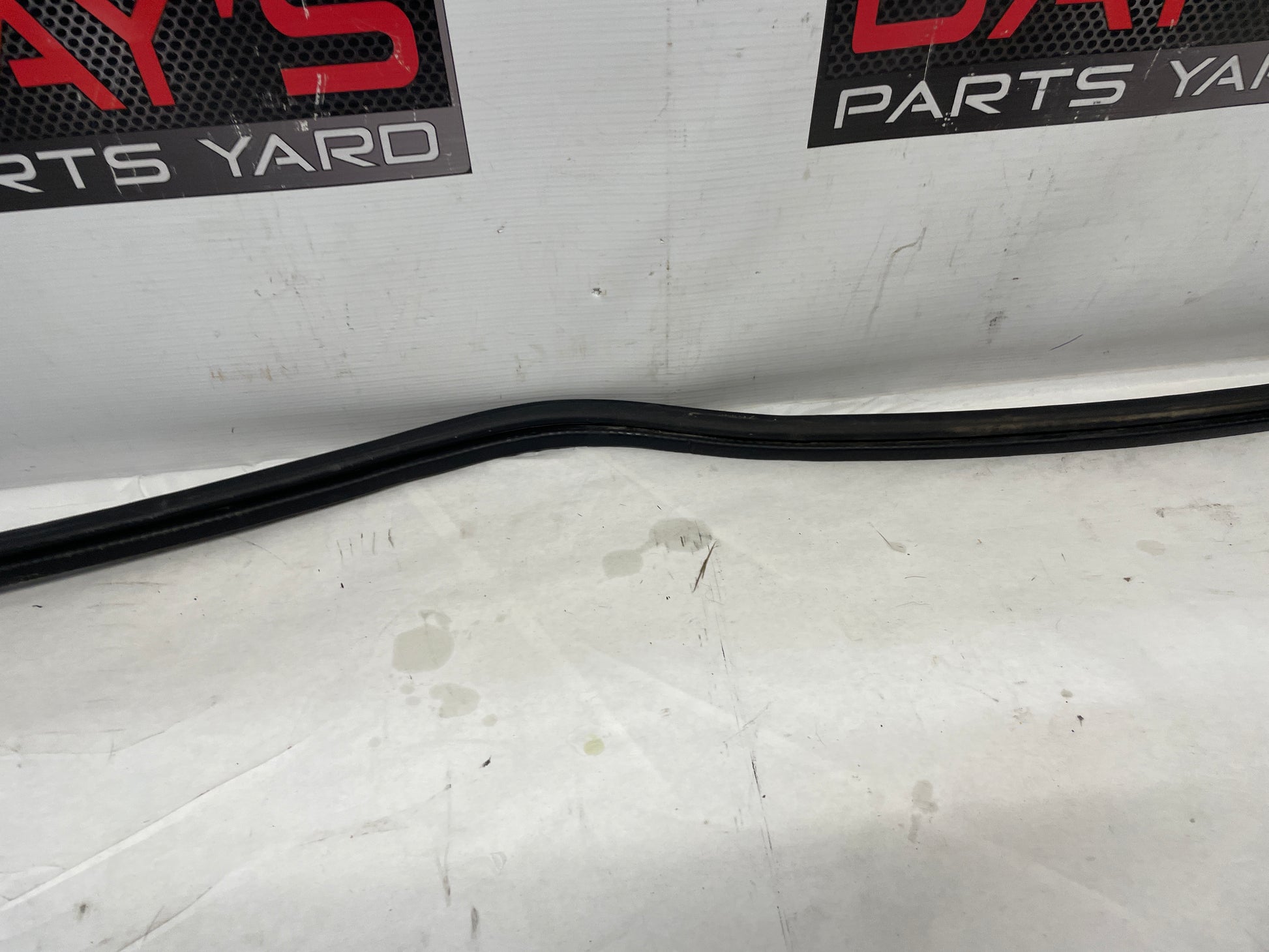 2002 Chevy Camaro SS RH Passenger Door T-Top Weather Strip Seal OEM - Day's Parts Yard