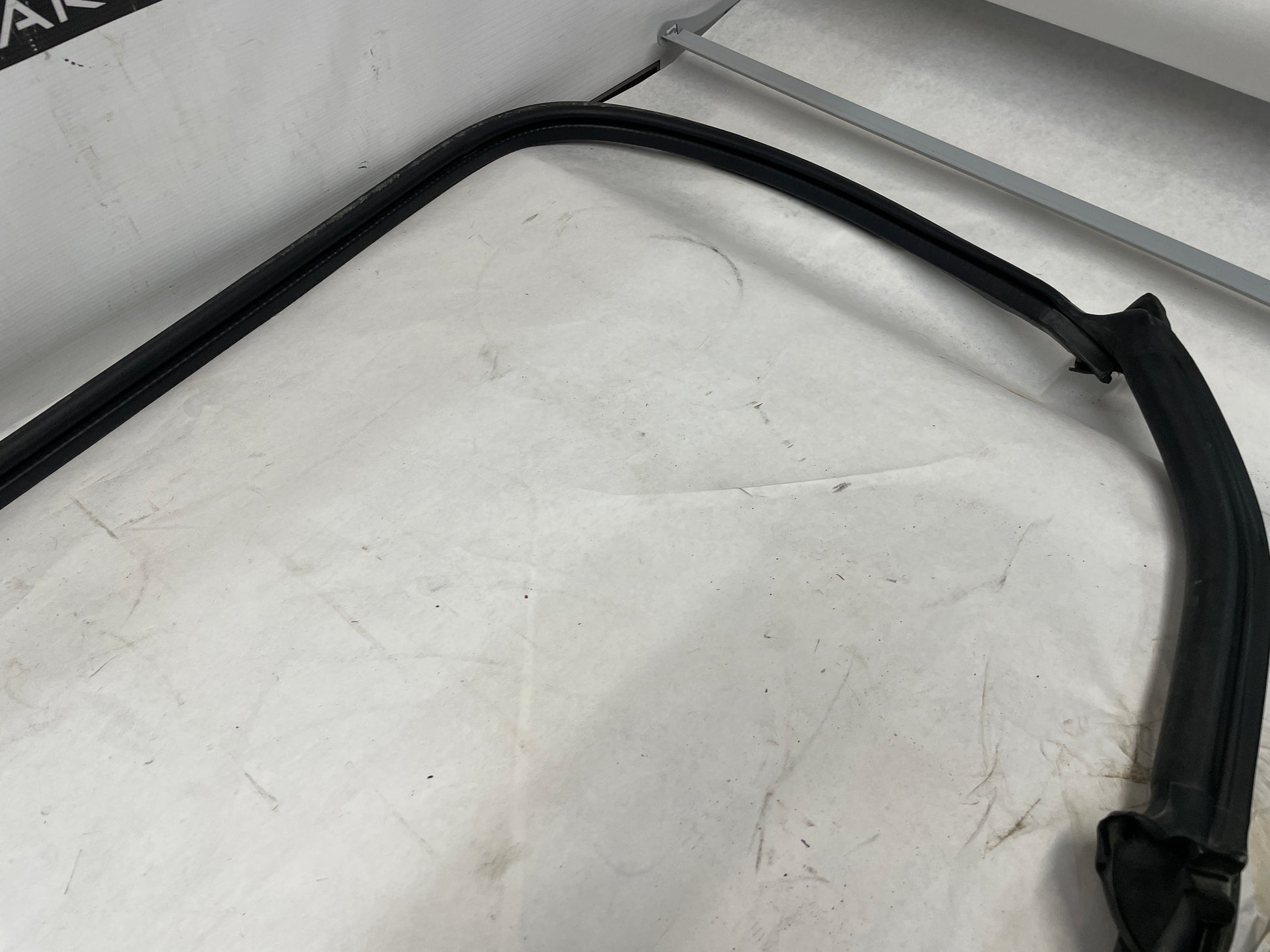 2002 Chevy Camaro SS RH Passenger Door T-Top Weather Strip Seal OEM - Day's Parts Yard
