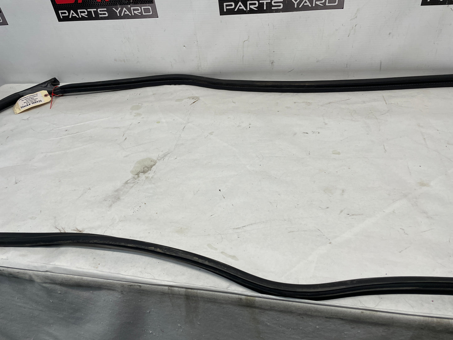 2002 Chevy Camaro SS RH Passenger Door T-Top Weather Strip Seal OEM - Day's Parts Yard