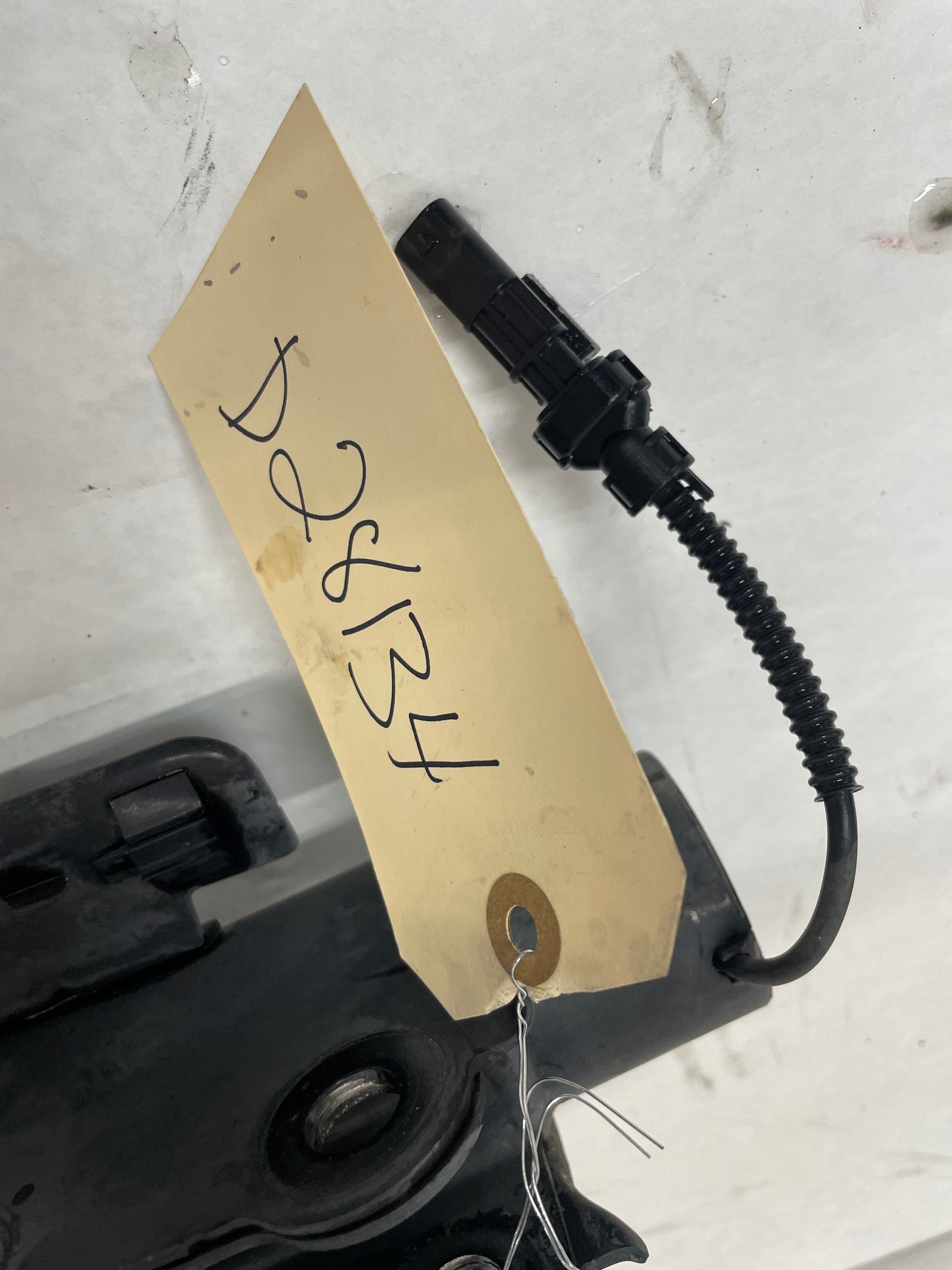 2015 Chevy SS Sedan RH Passenger Front Strut Mag Ride OEM - Day's Parts Yard