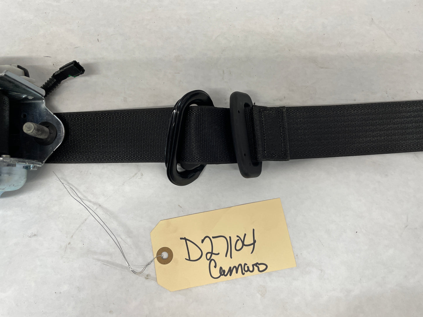 2017 Chevy Camaro SS RH Passenger Front Seat Belt Seatbelt Retractor OEM