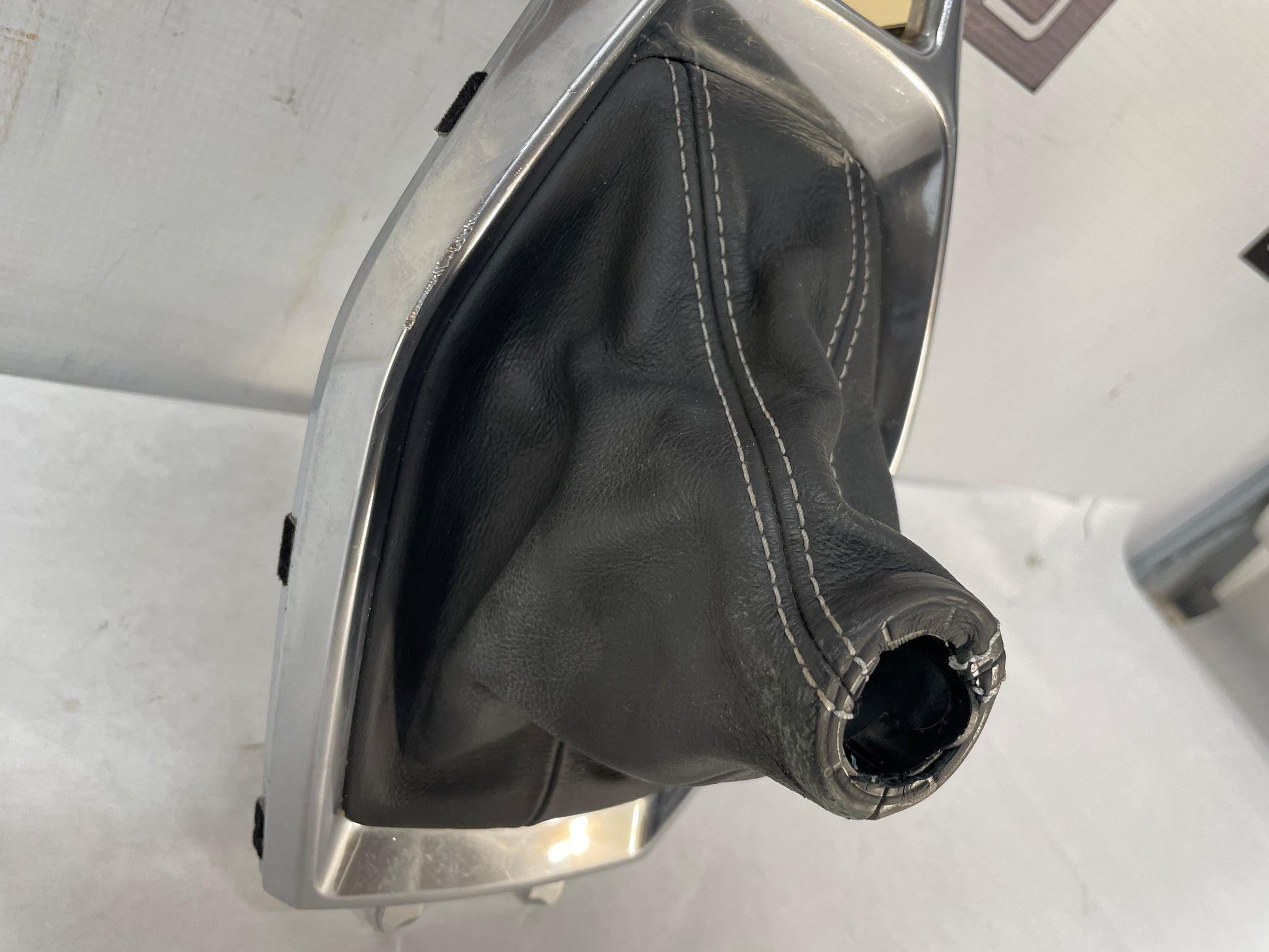 2019 Chevy Camaro SS Shifter Bezel w Black Leather Boot  OEM - Day's Parts Yard
