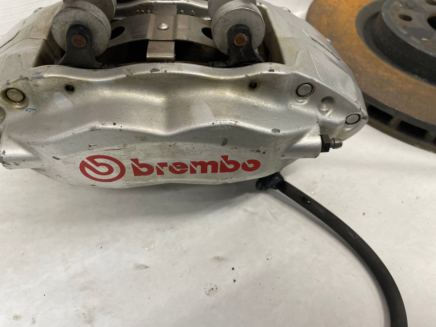 2015 Chevy SS Sedan Front & Rear Brembo Calipers w/ Rotors OEM - Day's Parts Yard