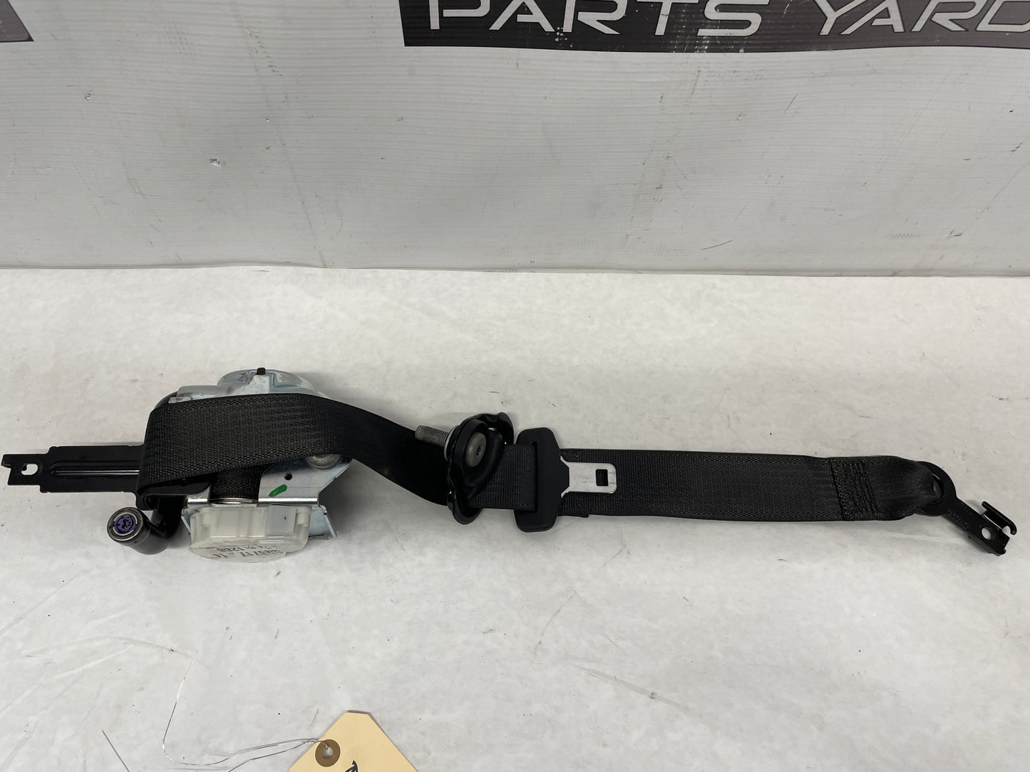2017 Chevy Camaro SS LH Driver Front Seat Belt Retractor OEM