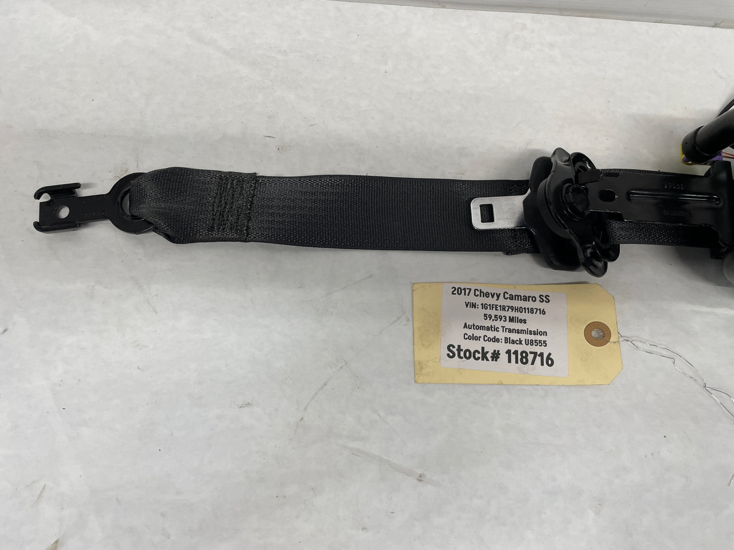 2017 Chevy Camaro SS RH Front Seat Belt Seatbelt Retractor OEM