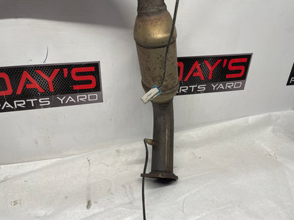 2005 Chevy Avalanche Y Pipe Exhaust OEM - Day's Parts Yard