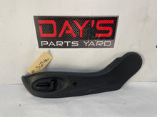 2005 Pontiac GTO LH Driver Front Power Seat Access Controls Buttons Module OEM