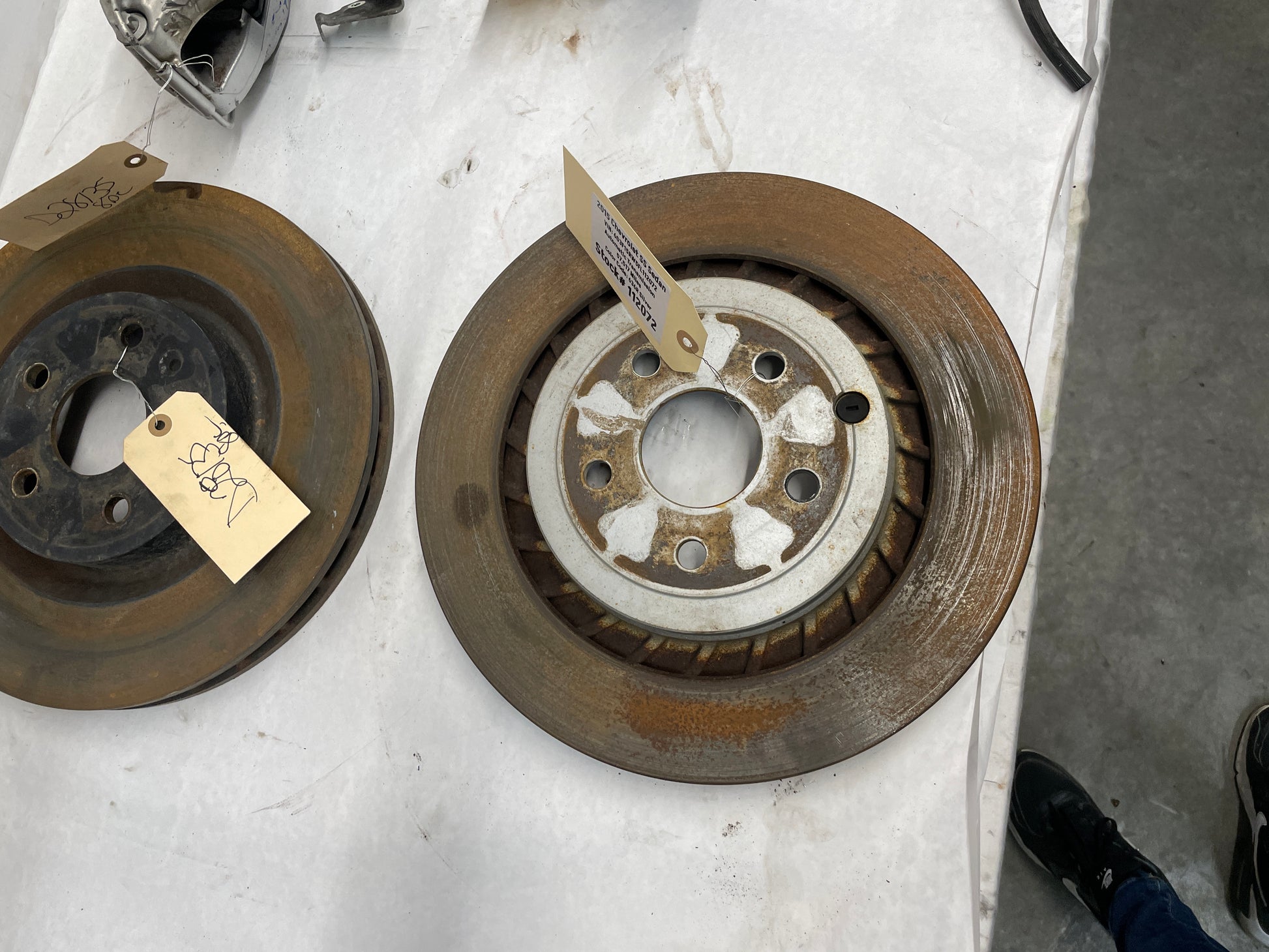 2015 Chevy SS Sedan Front & Rear Brembo Calipers w/ Rotors OEM - Day's Parts Yard