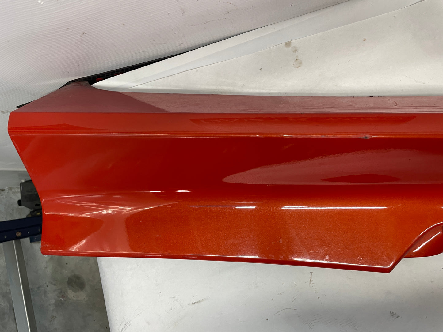 2010 Chevy Camaro SS LH Driver GFX Rocker Molding Side Skirt Panel OEM - Day's Parts Yard