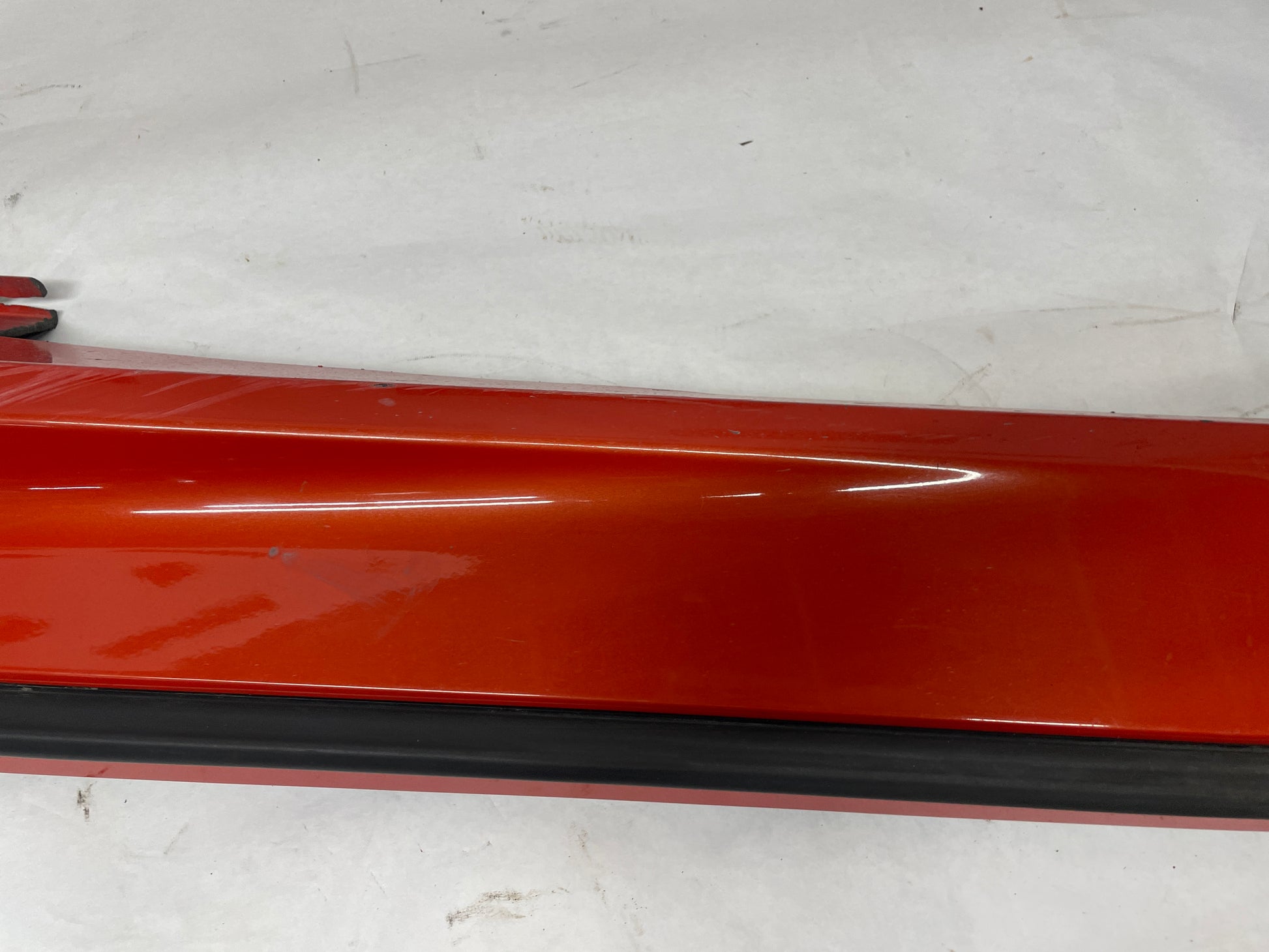 2010 Chevy Camaro SS LH Driver GFX Rocker Molding Side Skirt Panel OEM - Day's Parts Yard