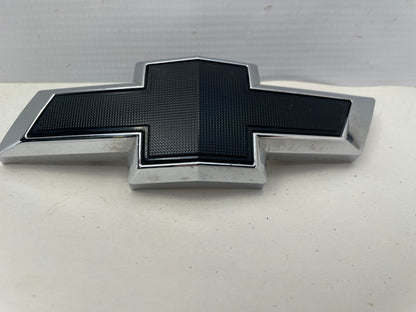 2017 Chevy Camaro SS Front Bumper Grill Emblem OEM - Day's Parts Yard