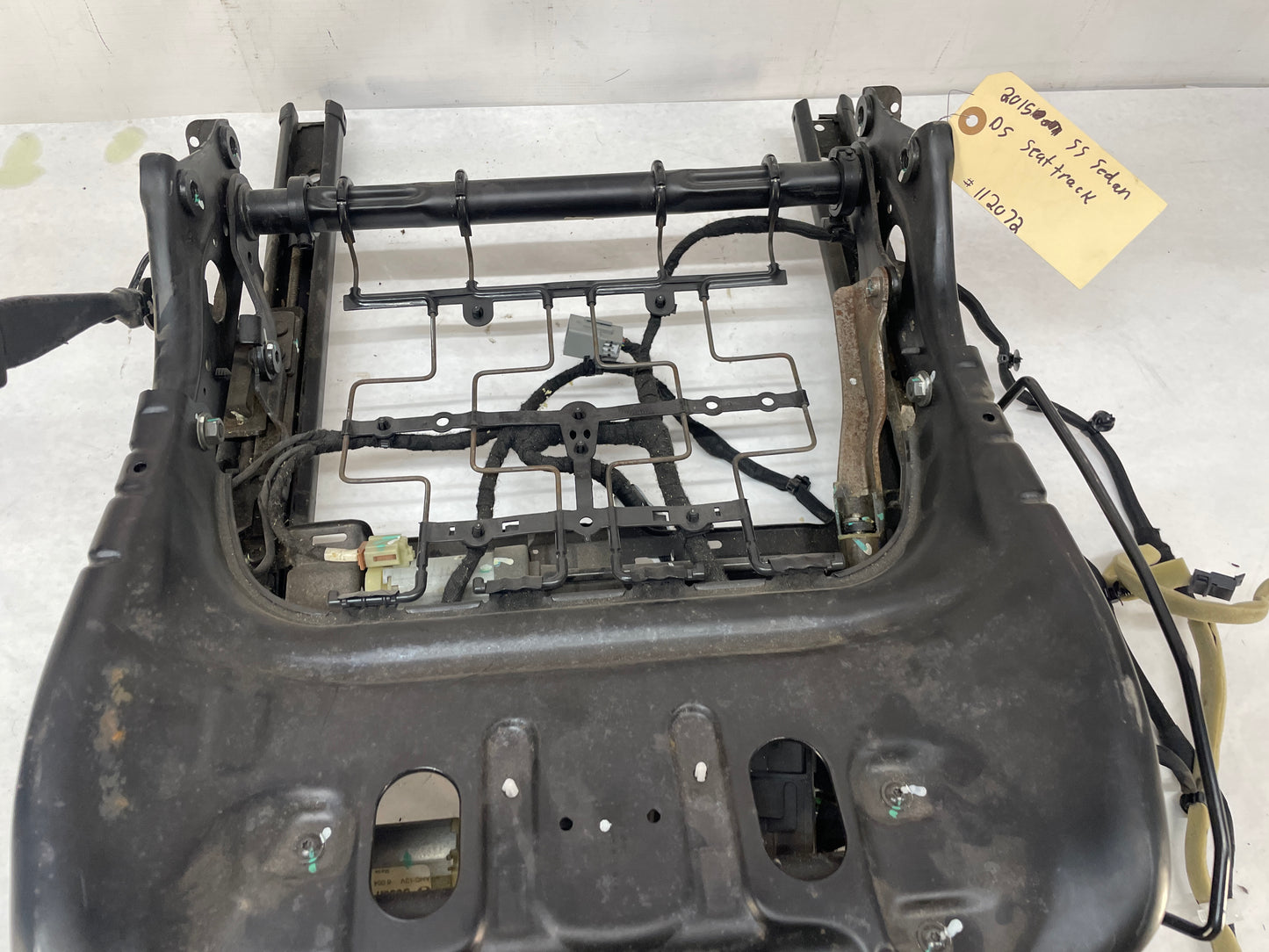 2015 Chevy SS Sedan LH Driver Front Seat Lower Track Frame Motor Assembly OEM