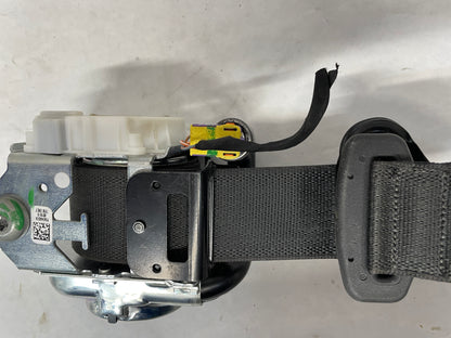 2017 Chevy Camaro SS LH Front Seat Belt Seatbelt Retractor OEM