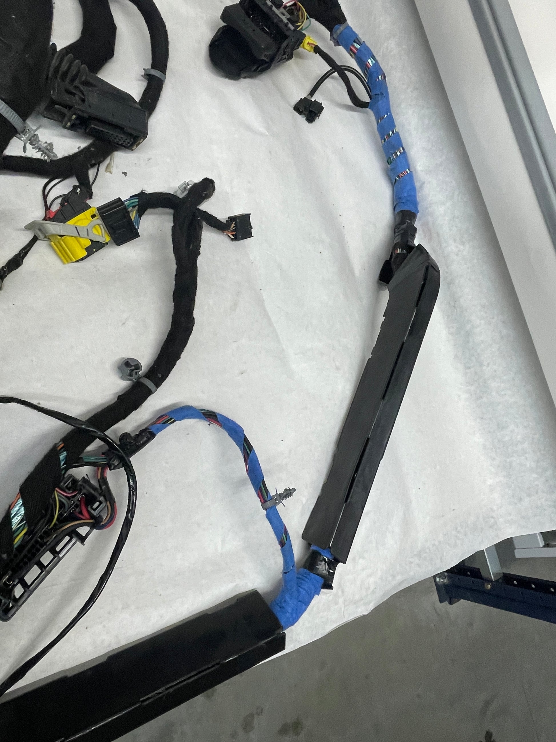 2013 Chevy Camaro ZL1 Body Chassis Wire Wiring Harness OEM - Day's Parts Yard